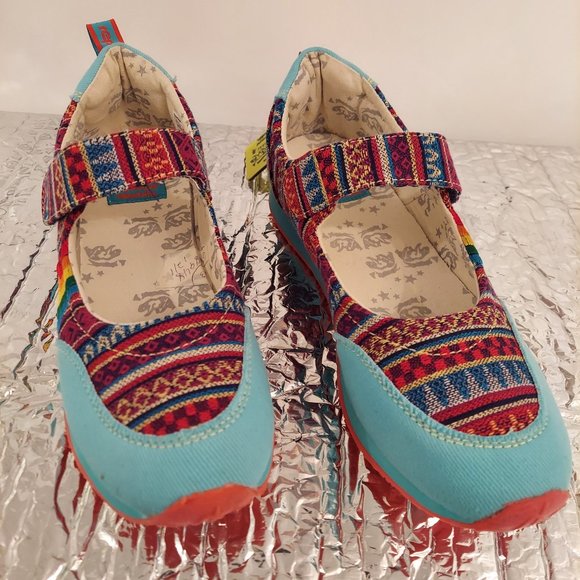 Tigerbear Republik turquoise Aztec tapestry pattern sneakers EUC - Picture 3 of 16
